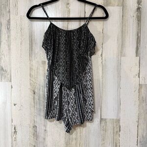 BCBGeneration Black and White Geometric Romper